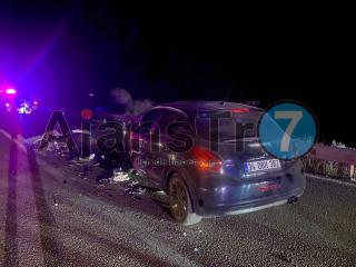 Antalya’da otomobille çarpışan motosikletin sürücüsü hayatını kay..