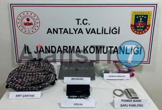 Antalya’da evden hırsızlık yapan şüpheli yakalandı