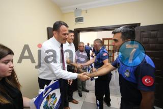 Başkan Ulutaş, belediye personeliyle bayramlaştı