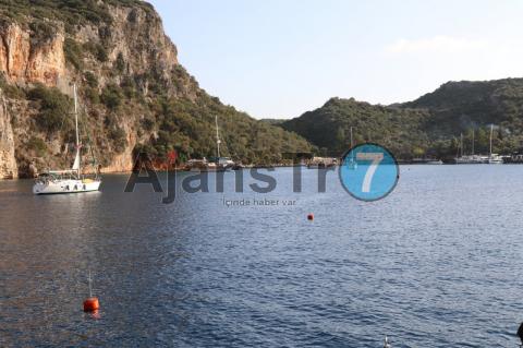 Kaş’a yerleştirilen 100 şamandıra deniz çayırlarına nefes olacak